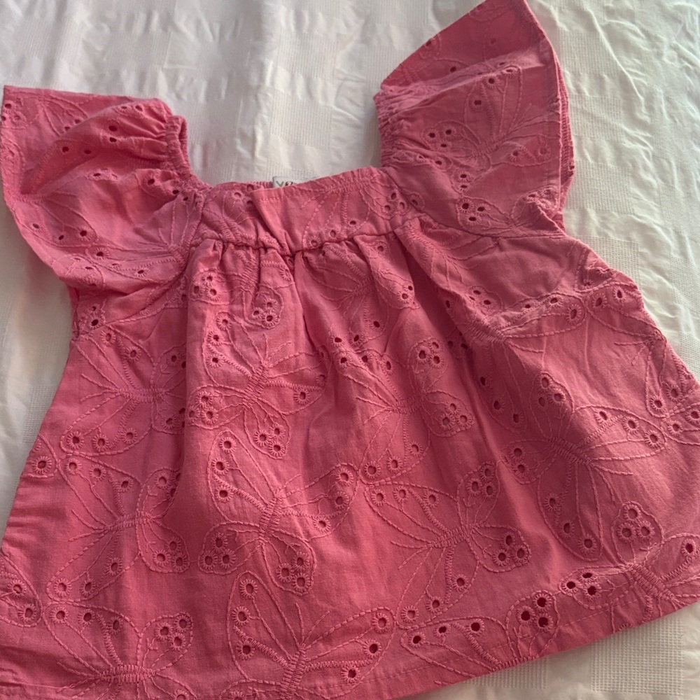 BNWOT Pink Eyelet Kids Top SIZE 4